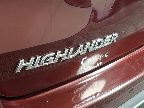 Used 2017 Toyota Highlander Limited image 31