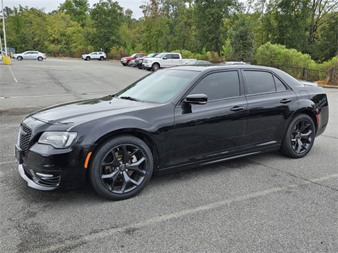 Used 2022 Chrysler 300 S image 3