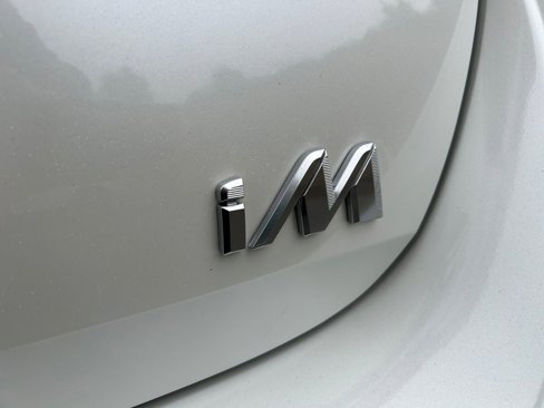 Used 2017 Toyota Corolla iM image 32