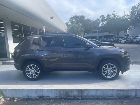 Certified 2024 Jeep Compass Latitude w/ Sun and Sound Group image 4