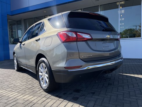 Used 2019 Chevrolet Equinox LT image 3