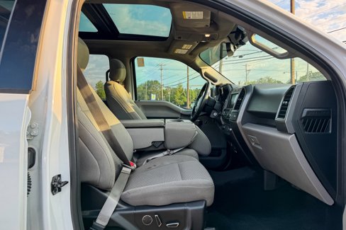 Used 2018 Ford F150 XLT w/ Equipment Group 302A Luxury image 8