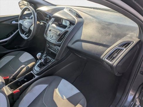 Used 2018 Ford Focus ST image 20