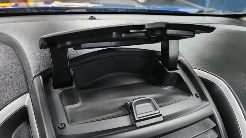 Used 2016 Chevrolet Trax LT w/ LT Convenience Package image 34