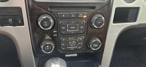 Used 2013 Ford F150 Platinum image 32