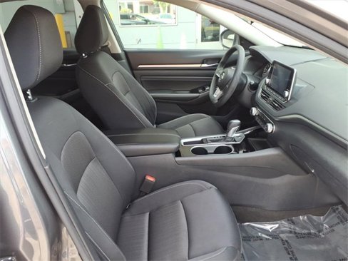 Certified 2021 Nissan Altima 2.5 SV image 23