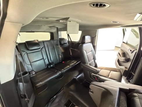 Used 2016 Chevrolet Suburban LTZ image 30