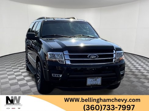 Used 2015 Ford Expedition XLT image 1