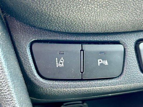 Used 2016 Buick Encore Premium w/ Experience Buick Package image 25