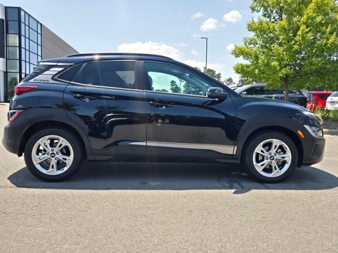 Used 2023 Hyundai Kona SEL image 8
