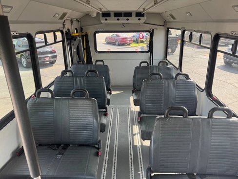 Used 2014 Ford E-450 and Econoline 450 Super Duty w/ Shuttle Bus Prep Package image 17