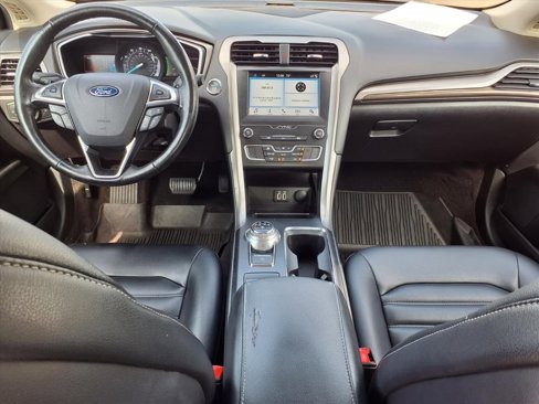Used 2019 Ford Fusion SEL image 6