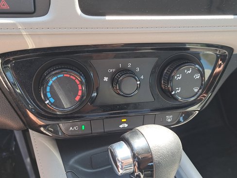 Used 2016 Honda HR-V LX image 23