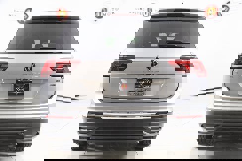 Used 2022 Volkswagen Tiguan SE image 46