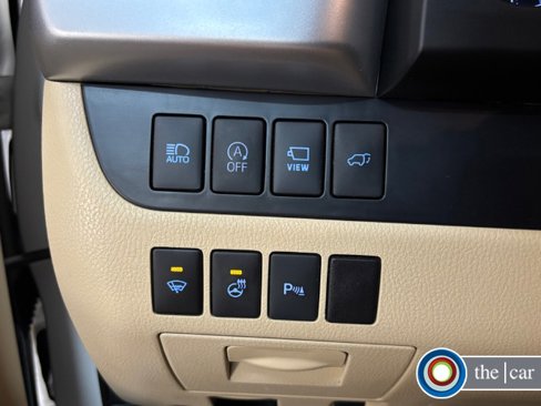 Used 2018 Toyota Highlander Limited Platinum image 22