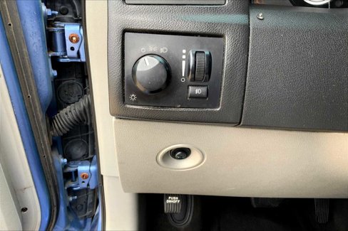 Used 2007 Chrysler 300 Touring w/ Comfort/Convenience Group image 25