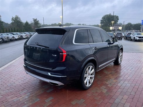 Used 2017 Volvo XC90 T6 Inscription w/ Vision Package image 5