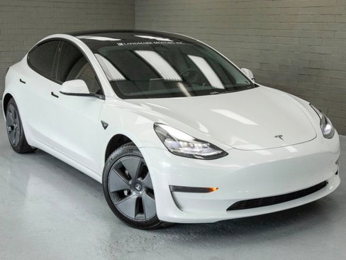Used 2021 Tesla Model 3 Standard Range Plus image 8