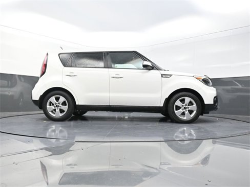 Used 2019 Kia Soul image 34