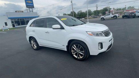 Used 2014 Kia Sorento SX image 2