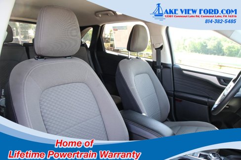 Used 2022 Ford Escape SE image 34