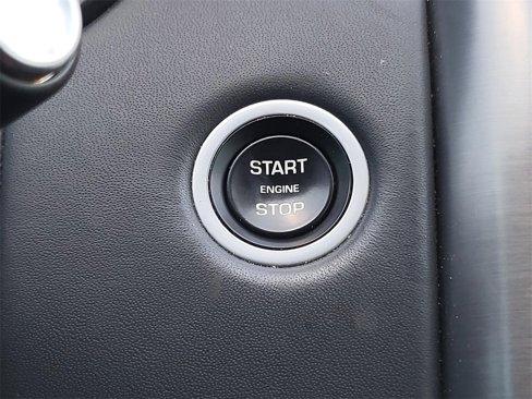 Used 2019 Land Rover Discovery HSE Luxury image 27