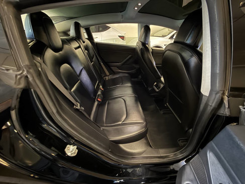 Used 2018 Tesla Model 3 Long Range image 23