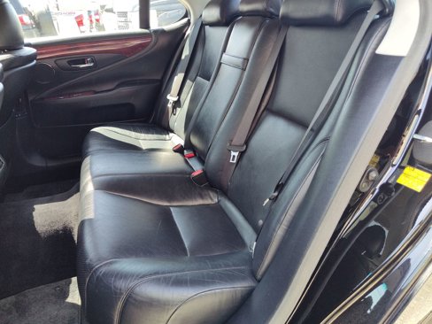 Used 2011 Lexus LS 460 AWD image 13