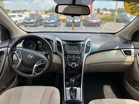 Used 2013 Hyundai Elantra GT image 8