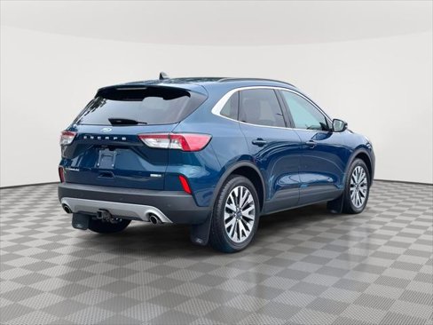 Used 2020 Ford Escape Titanium image 7