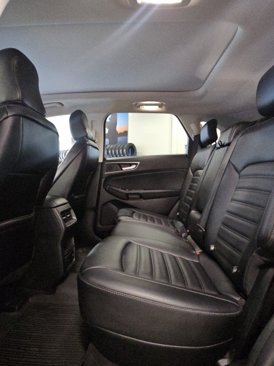 Used 2020 Ford Edge SEL w/ Convenience Package image 29