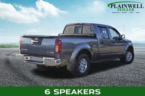 Used 2017 Nissan Frontier SV image 3