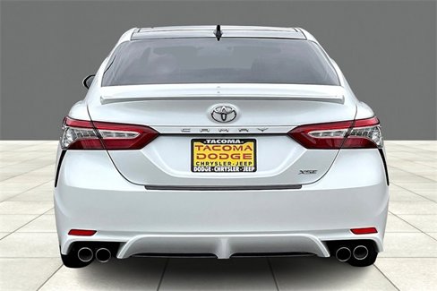 Used 2019 Toyota Camry XSE image 4