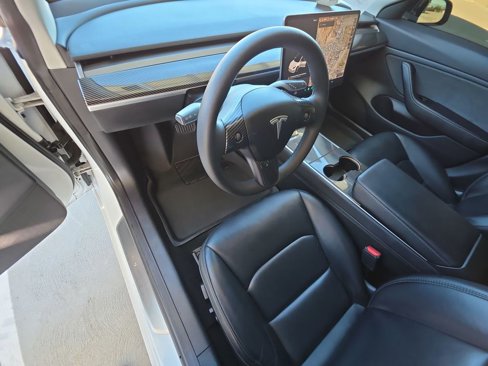 Used 2019 Tesla Model 3 Standard Range Plus image 10