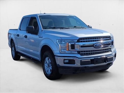 Used 2018 Ford F150 XLT w/ Equipment Group 301A Mid image 3