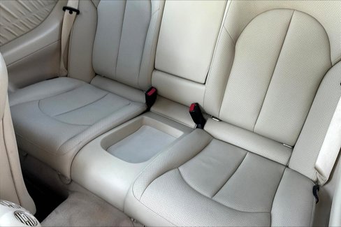 Used 2007 Mercedes-Benz CLK 550 Coupe image 17