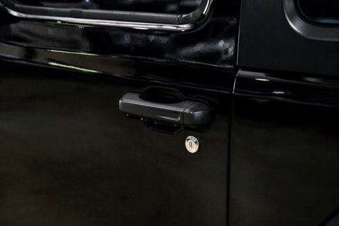 Used 2023 Jeep Wrangler Sport image 35