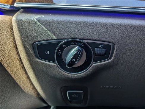 Used 2019 Mercedes-Benz E 300 image 15