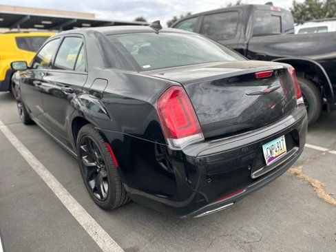 Used 2022 Chrysler 300 S image 4