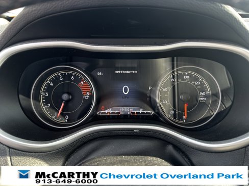 Used 2017 Jeep Cherokee Limited w/ Luxury Group image 10