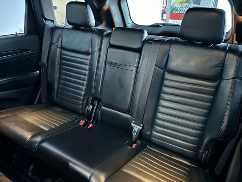 Used 2018 Jeep Grand Cherokee Limited image 23