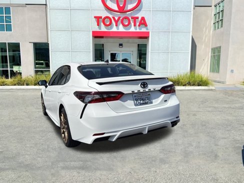 Certified 2023 Toyota Camry SE image 6
