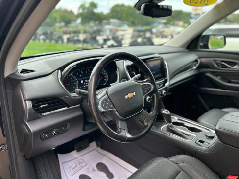 Used 2020 Chevrolet Traverse Premier w/ Redline Edition image 8