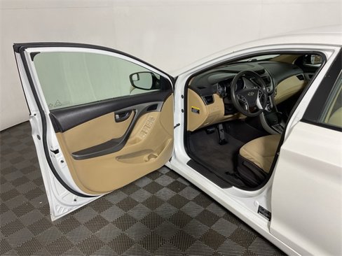 Used 2011 Hyundai Elantra GLS w/ Preferred Equipment Pkg 3 image 10