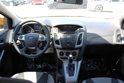 Used 2012 Ford Focus SE image 11