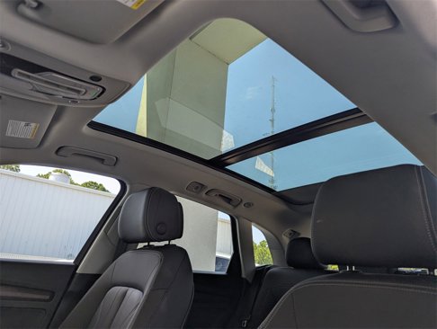 Used 2023 Audi Q5 2.0T Premium image 29