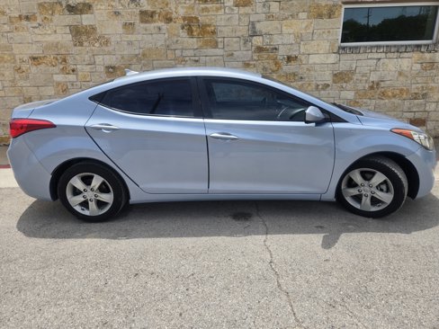 Used 2013 Hyundai Elantra GLS w/ Preferred Pkg image 17