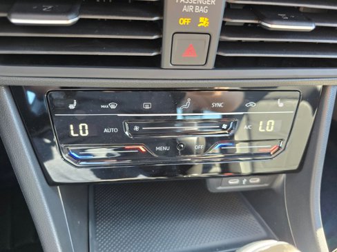 New 2025 Volkswagen Jetta Sport image 35