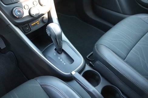 Used 2022 Chevrolet Trax LT w/ LT Convenience Package image 21