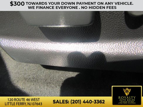 Used 2017 GMC Canyon Denali image 19